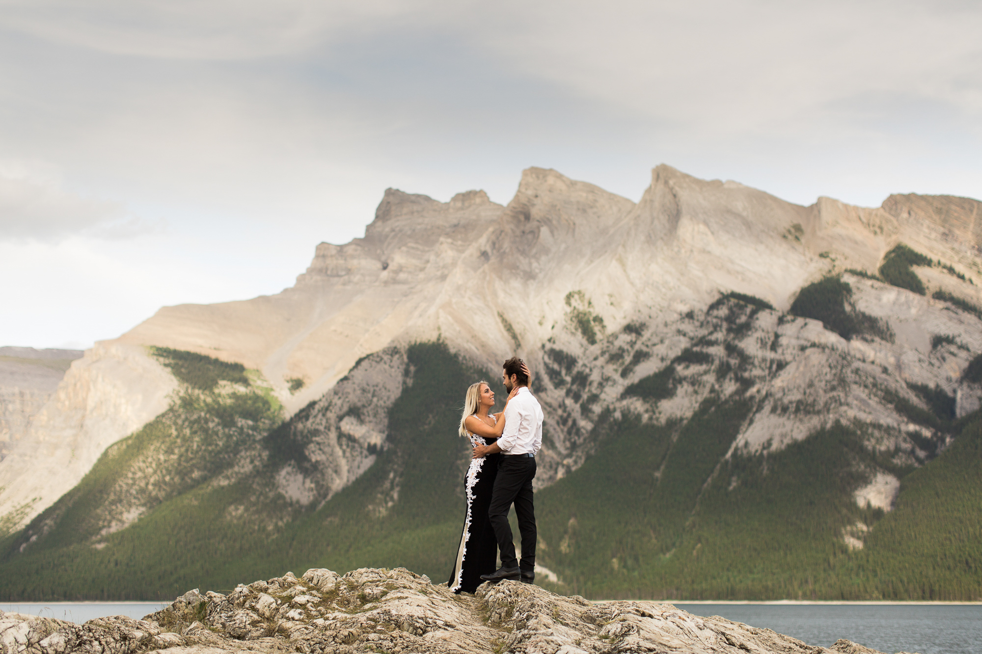 10-Willow_and_Wolf_Photography_Sandra_and_Shawn_Banff_Engagement71-Willow_and_Wolf_Photography_Sandra_and_Shawn_Engagement_Banff_BEC_7917