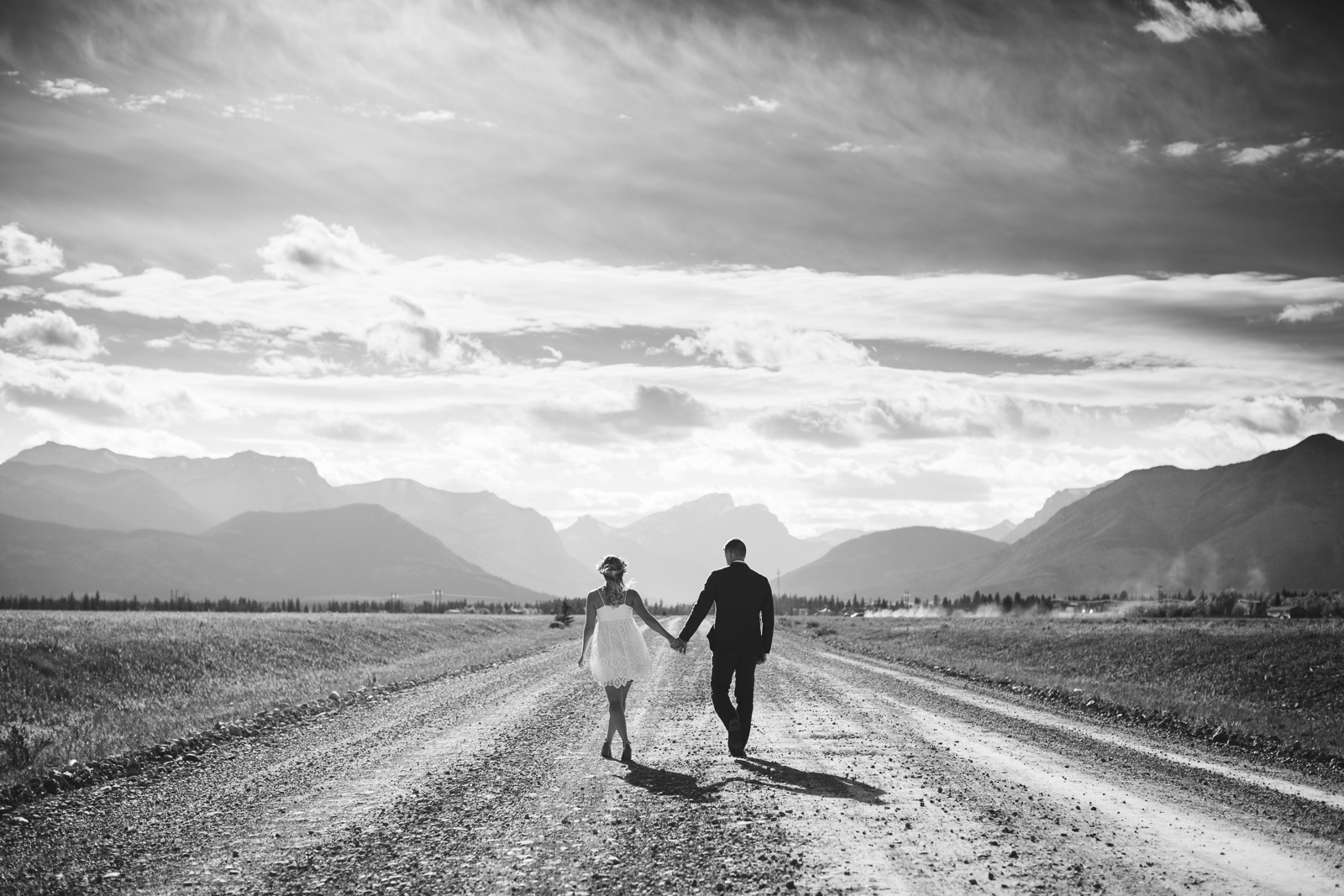 34-willow_and_wolf_photography_stef_and_pete_canmore_wedding_blog