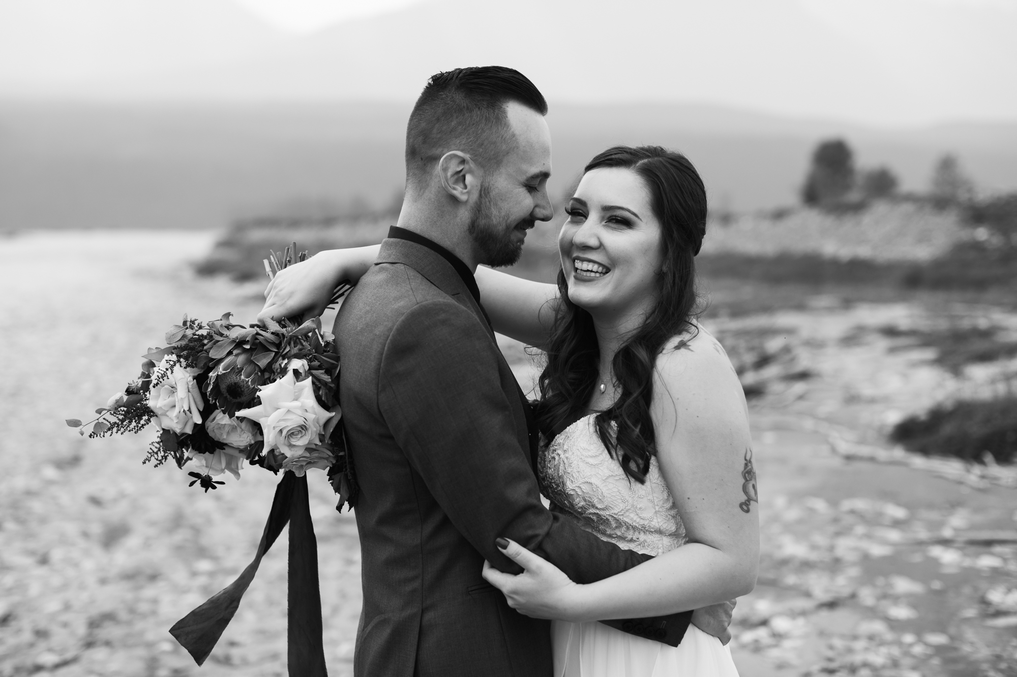 Golden BC Wedding Photographers - Willow and Wolf