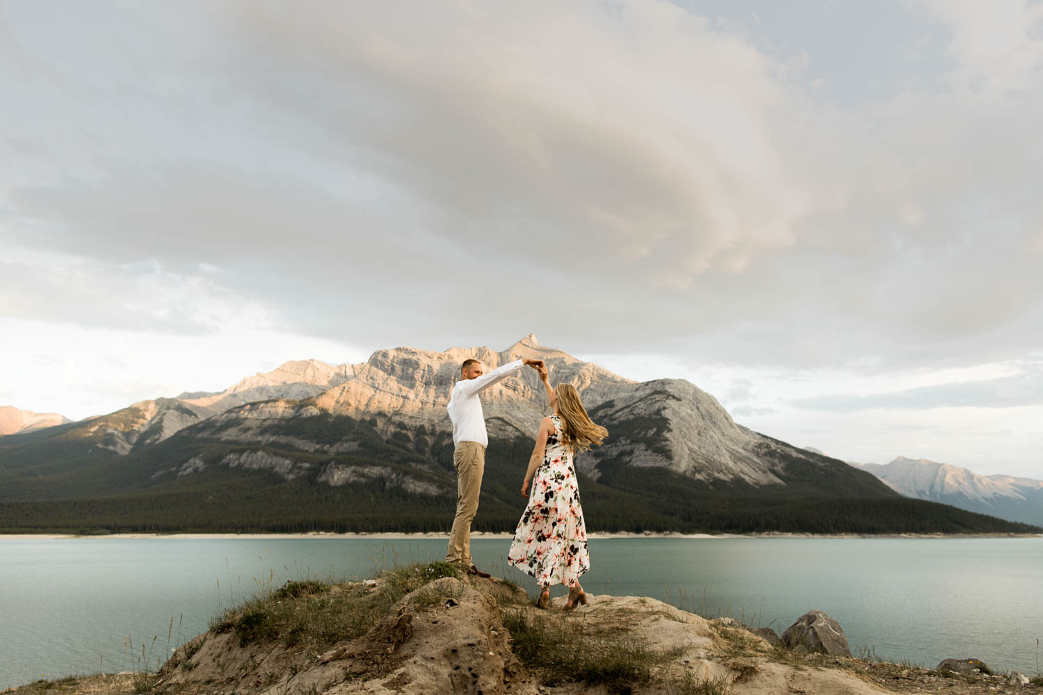 Abraham Lake Engagement Photography