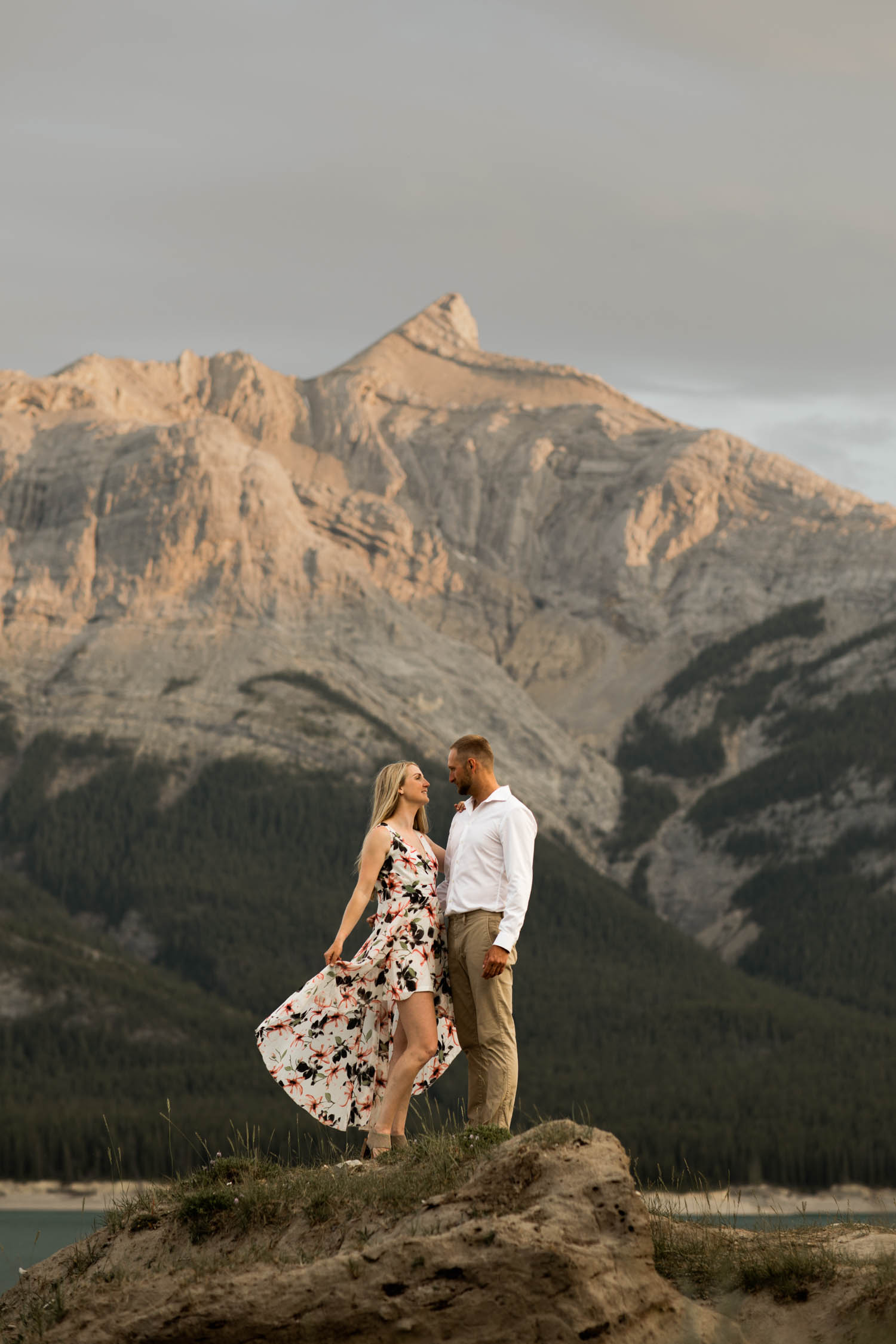 Abraham Lake Engagement Photography