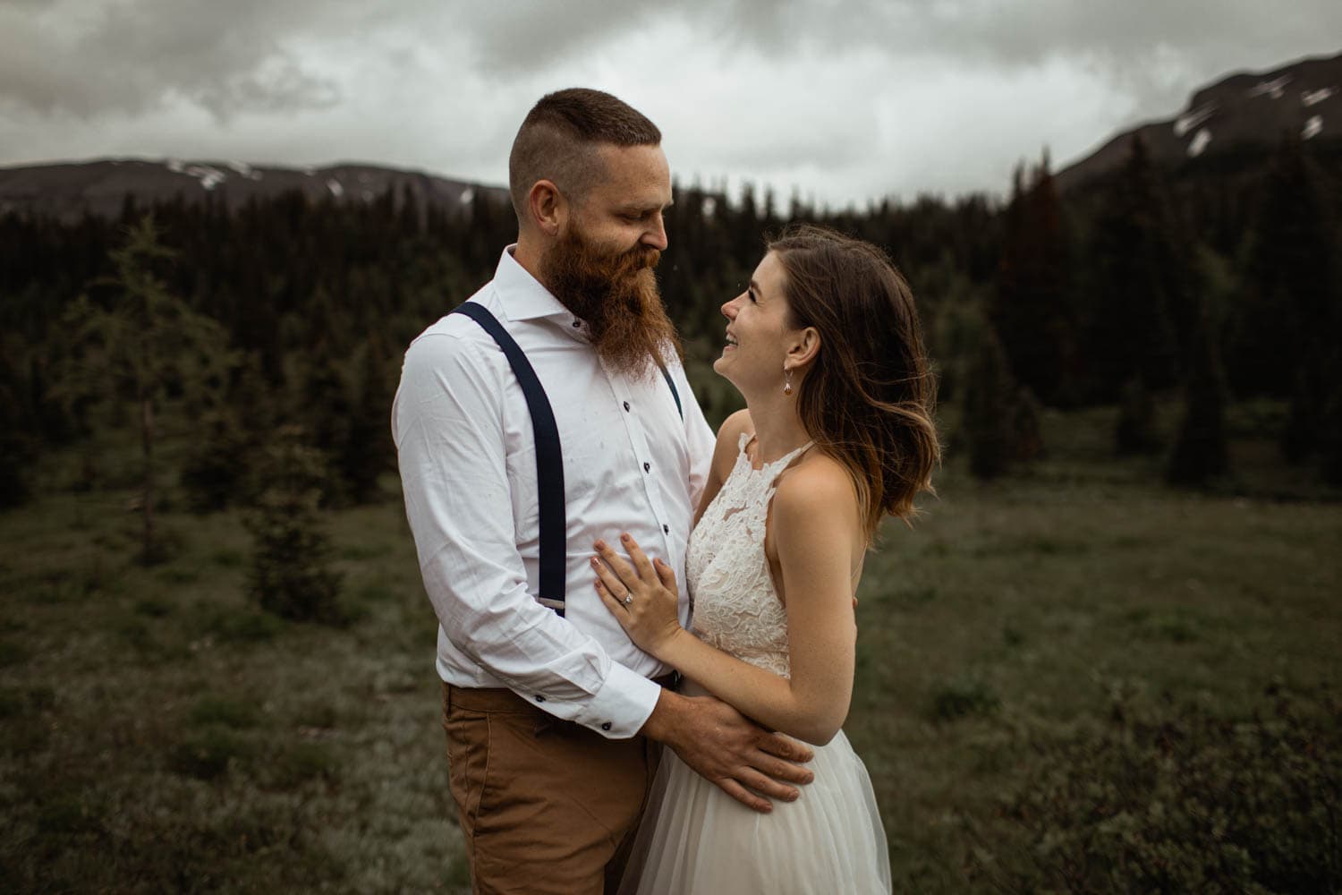 Bride and Groom portraits in Mountains