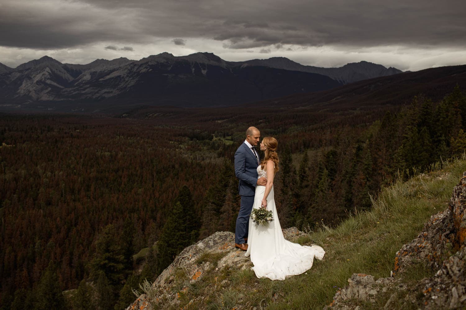 Pyramid Island Wedding Jasper