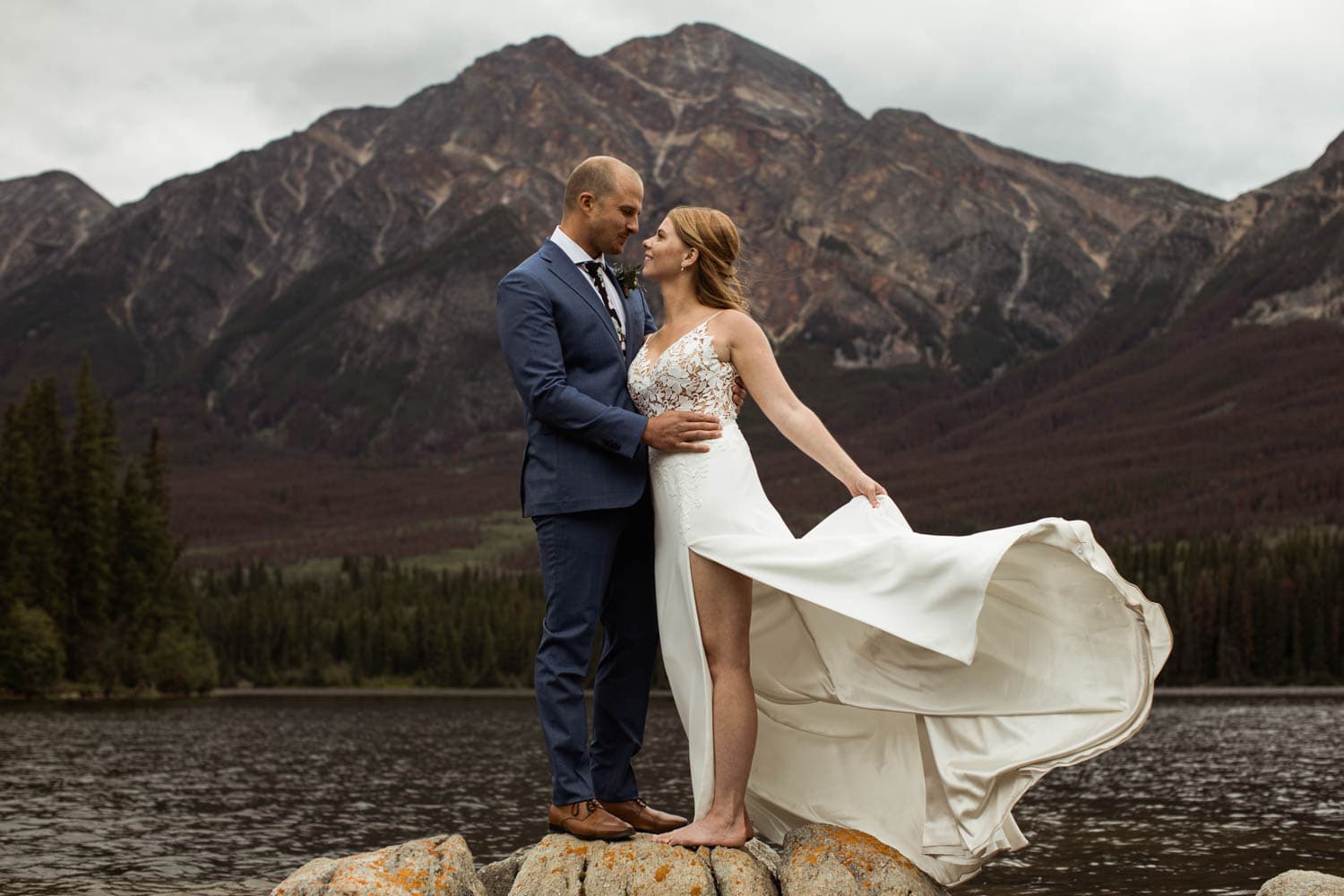 Pyramid Island Wedding Jasper