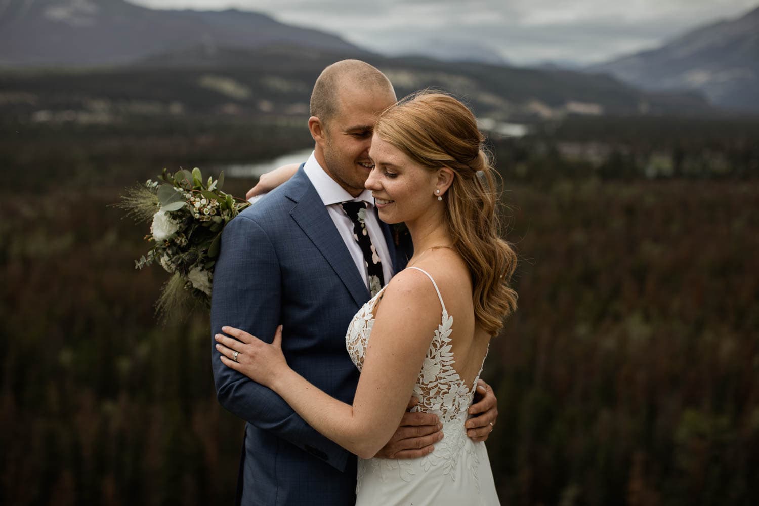 Pyramid Island Wedding Jasper