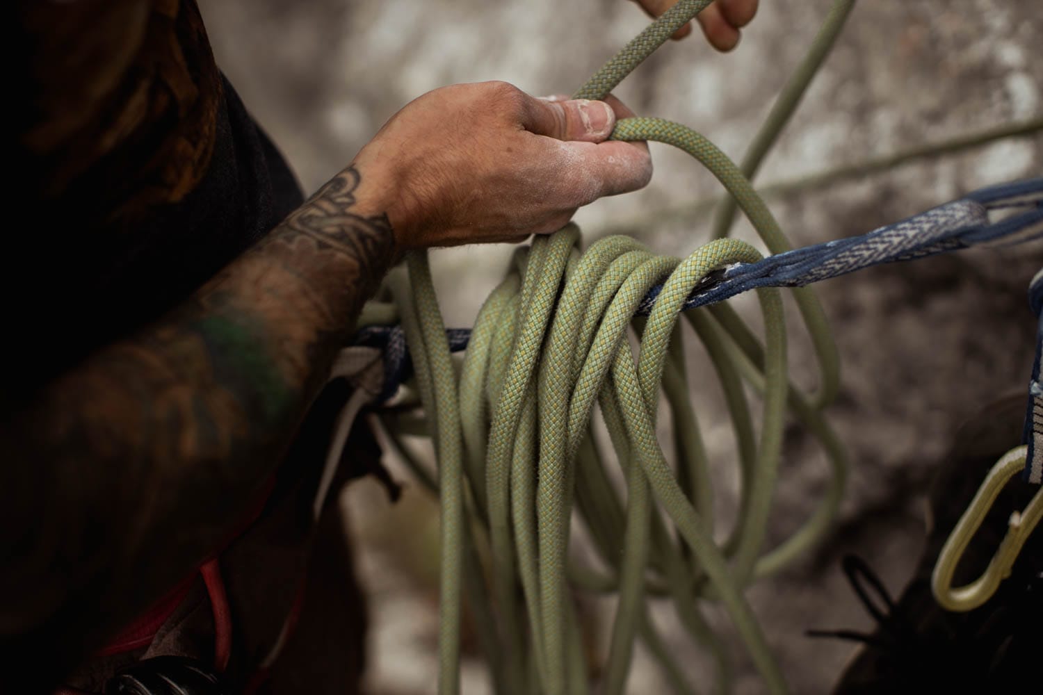 rope management at belay station