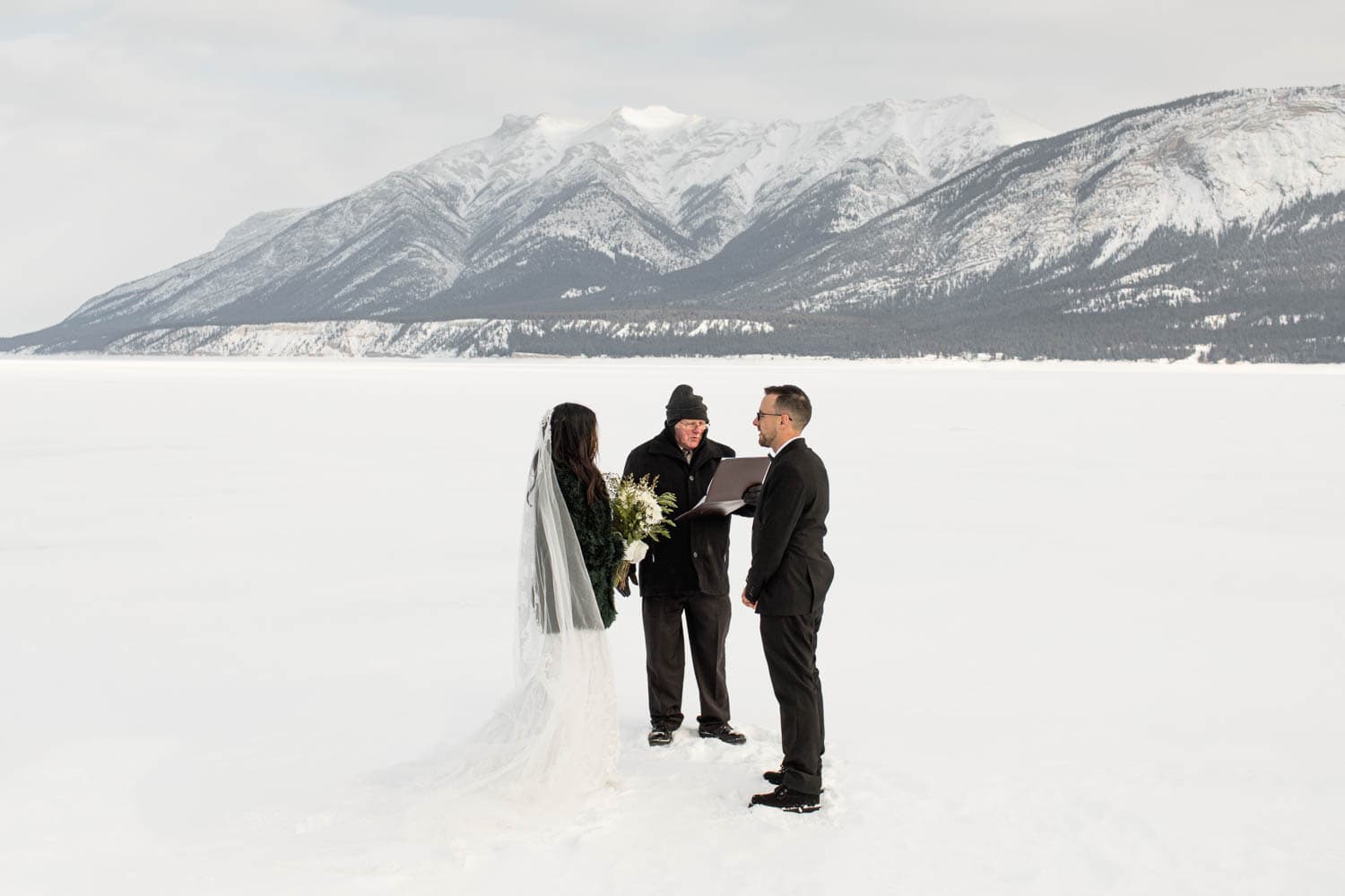 Abraham Lake Winter Elopement