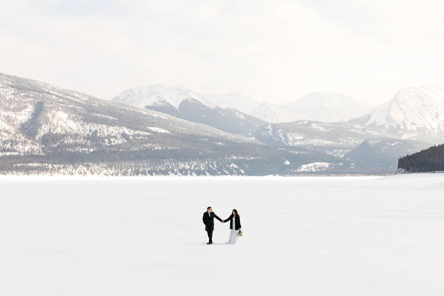 Abraham Lake Winter Elopement