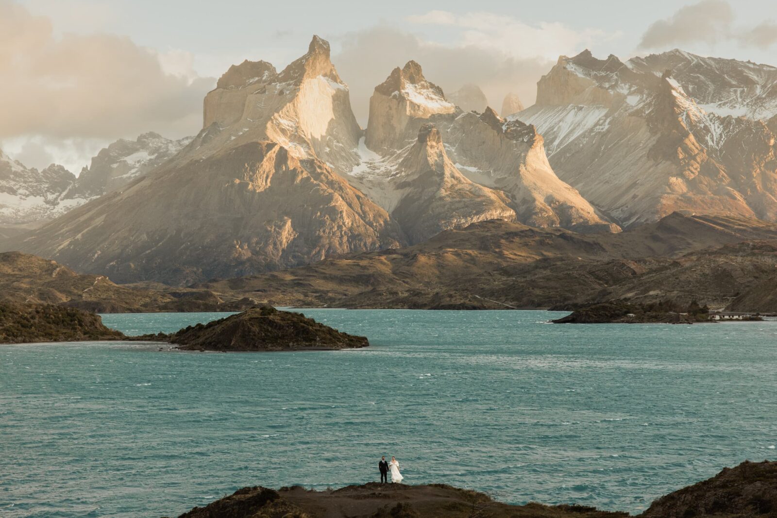 sunrise elopement in Patagonia 